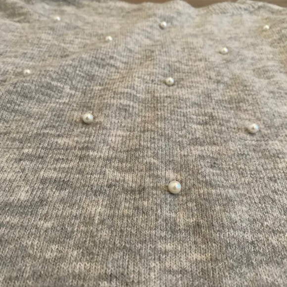 Cozy sweater with pearl embellishment Sz XS - Picture 6 of 10